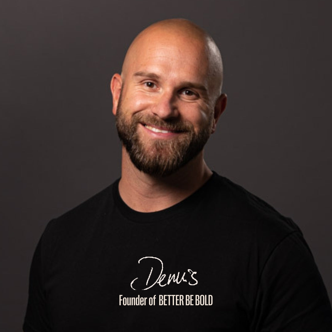 Transformation von Männern mit Haaren zu Männern mit Glatze